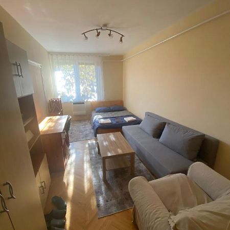 Oeguenc'S Apartment Szeged Bagian luar foto